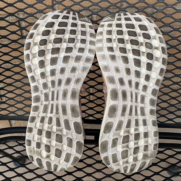 Adidas by Stella McCartney Pure Boost - Picture 4 of 5